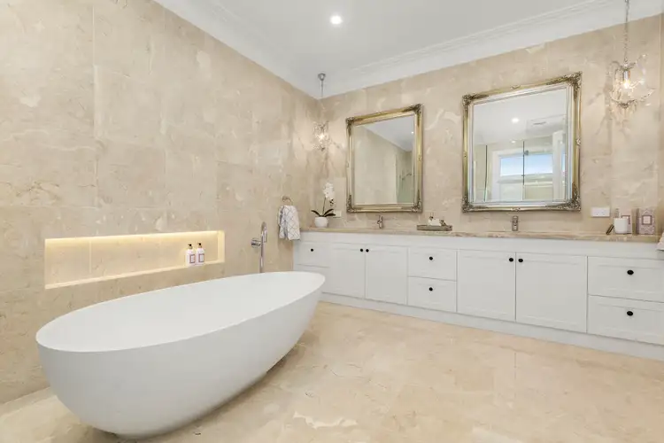 Sixth view of Homely house listing, 6 Birtles Court, Balwyn VIC 3103