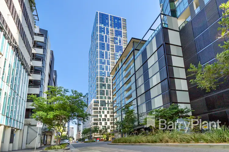 1307E/888 Collins Street, Docklands VIC 3008