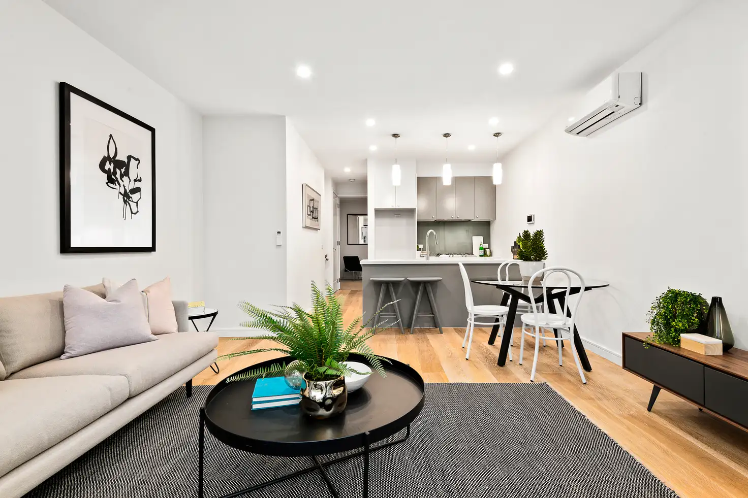Main view of Homely townhouse listing, 9/70 Auburn Road, Hawthorn VIC 3122