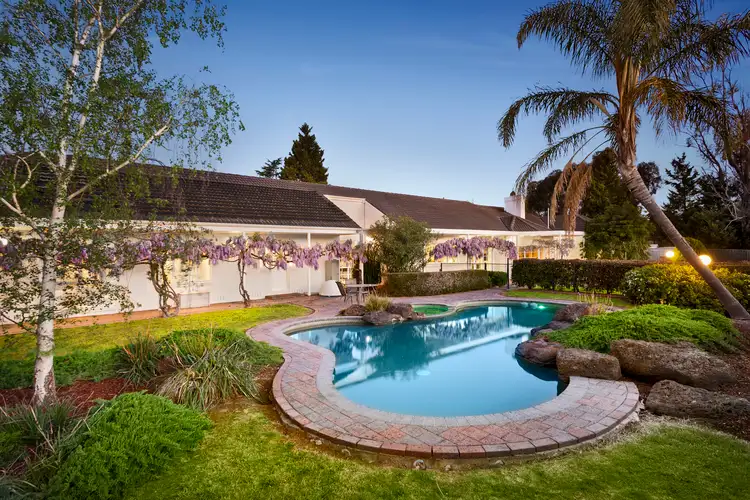 1 Arnold Drive, Donvale VIC 3111