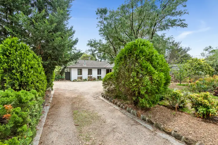 19 Acunha Street, Mount Eliza VIC 3930
