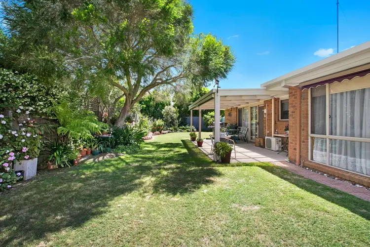 Second view of Homely house listing, 8 Kings Court, Point Lonsdale VIC 3225
