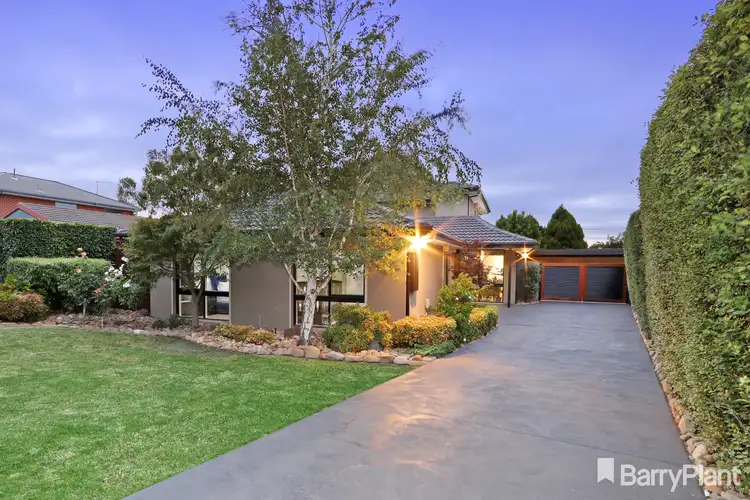 63 Bellfield Drive, Lysterfield VIC 3156