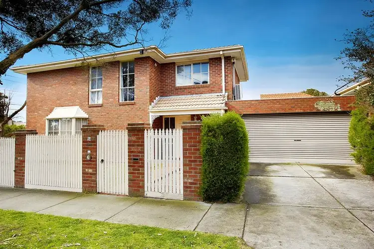 54 Thomas  Street
