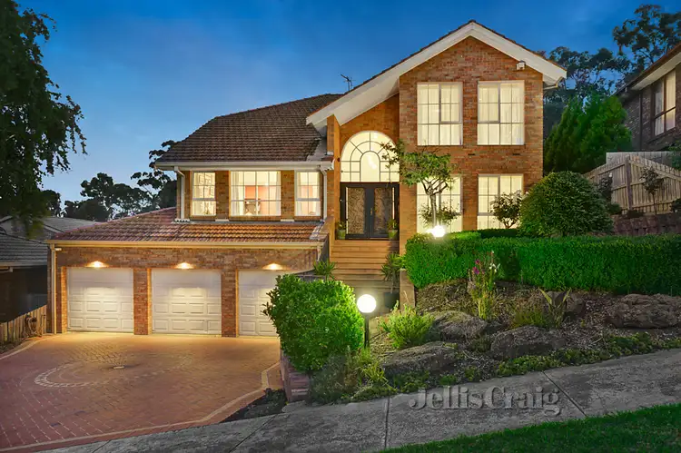 11 Macka  Avenue, Greensborough VIC 3088