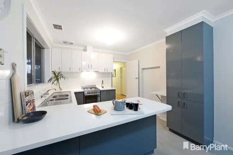 7 Eurella Crescent, Rowville VIC 3178