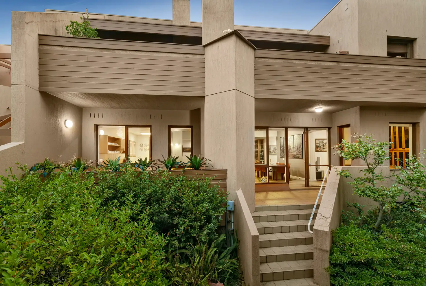 Main view of Homely townhouse listing, 1/430 Glenferrie Road, Kooyong VIC 3144