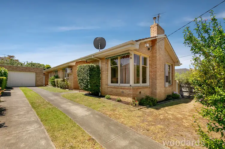 17 Nowra Street, Moorabbin VIC 3189