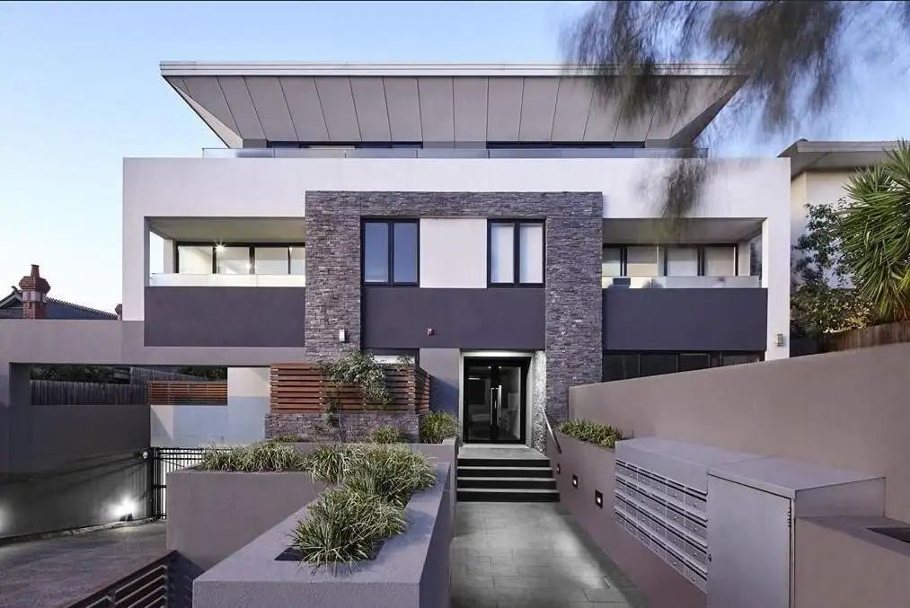 Main view of Homely unit listing, 18/1295 Toorak Road, Camberwell VIC 3124