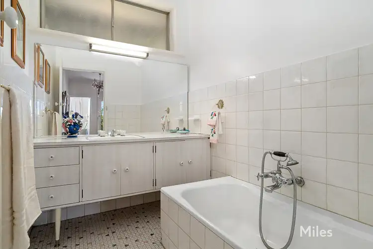Fifth view of Homely house listing, 82 St James Road, Heidelberg VIC 3084