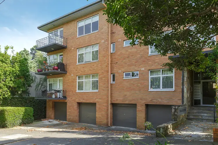 8/1 Tahara Road, Toorak VIC 3142