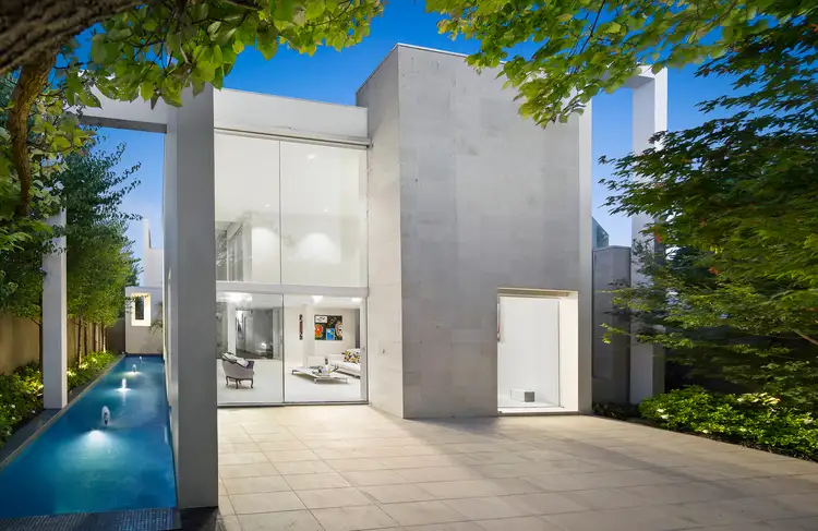 8 Denham Place, Toorak VIC 3142