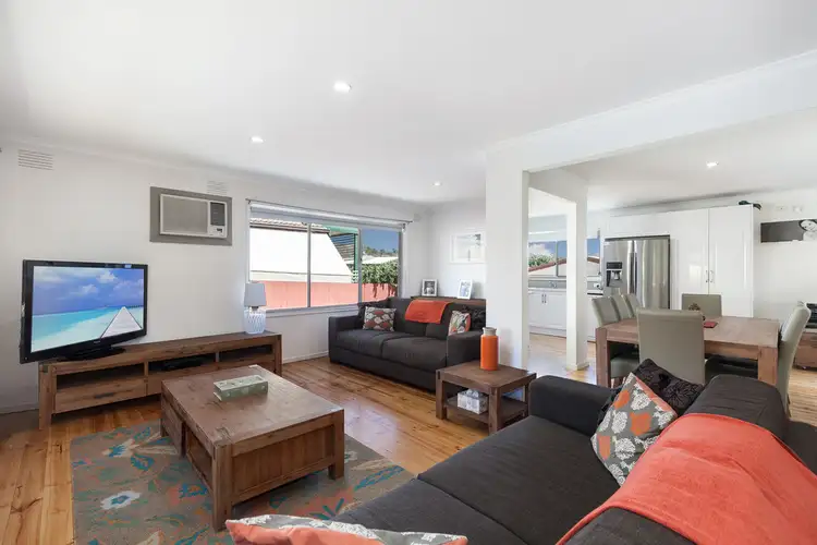 Second view of Homely house listing, 5 Marin Court, Broadford VIC 3658