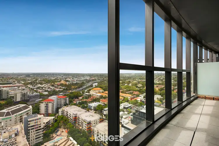 2206/35 Malcolm Street, South Yarra VIC 3141