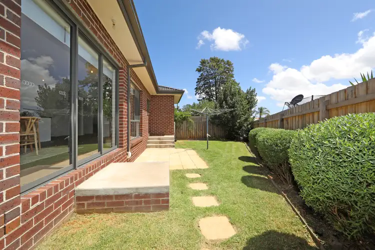 Fifth view of Homely unit listing, 2/8 Denver Crescent, Rowville VIC 3178