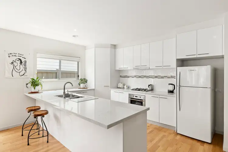 46 Oceanic Drive, Safety Beach VIC 3936