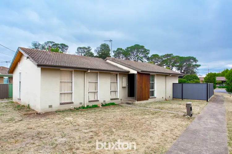 Main view of Homely house listing, 39 Willow Grove, Wendouree VIC 3355