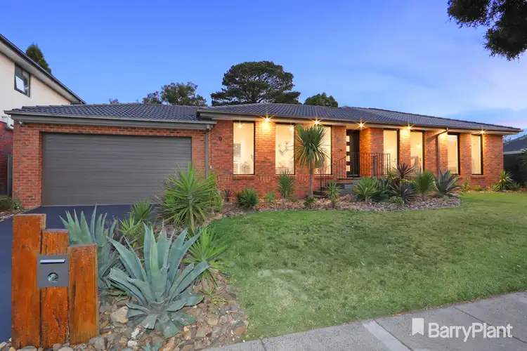 9 Berrabri Drive, Scoresby VIC 3179