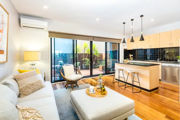 Third view of Homely apartment listing, 6/2-4 Park Road, Surrey Hills VIC 3127