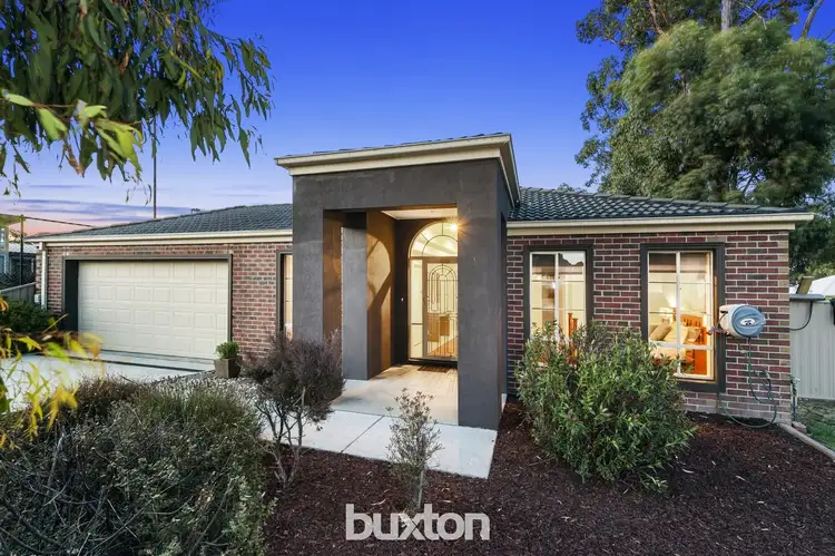 Main view of Homely house listing, 10 Pages Court, Mount Clear VIC 3350