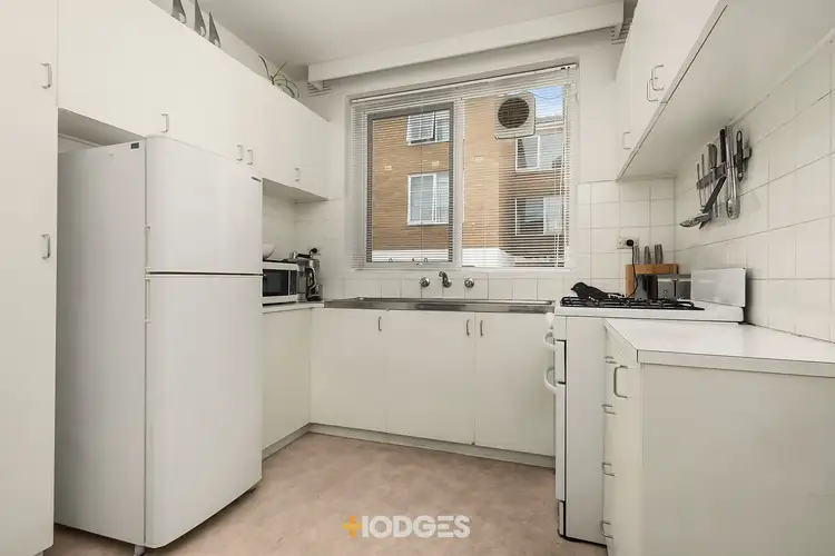 Fourth view of Homely apartment listing, 2/2 Parkside Street, Elsternwick VIC 3185
