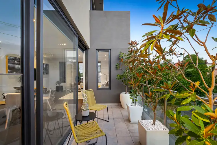 Fifth view of Homely apartment listing, 10/561 Glenferrie Road, Hawthorn VIC 3122