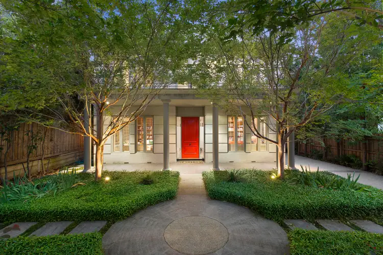 2 Water Street, Camberwell VIC 3124