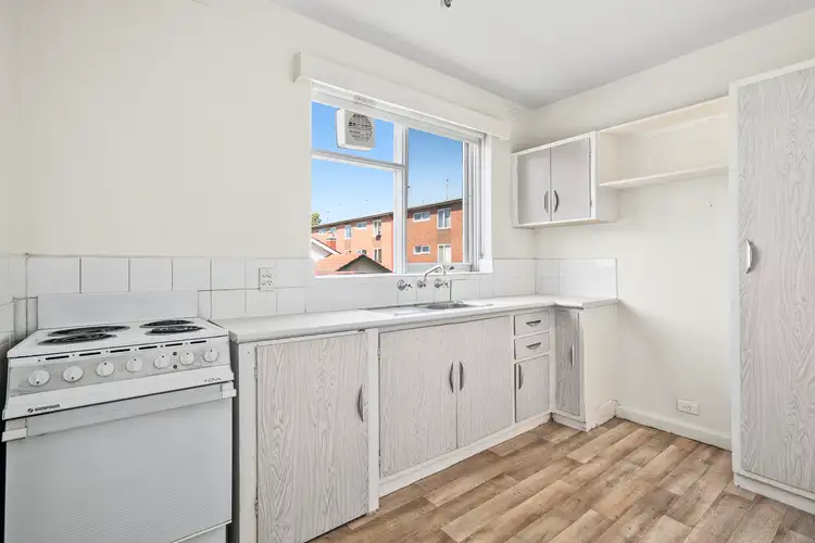 Third view of Homely apartment listing, 3/2 Alfriston Street, Elwood VIC 3184