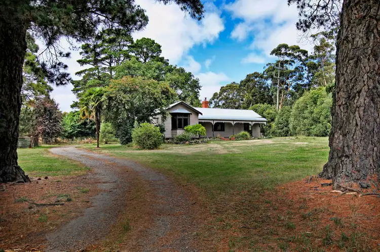 10 Corinthian  Court