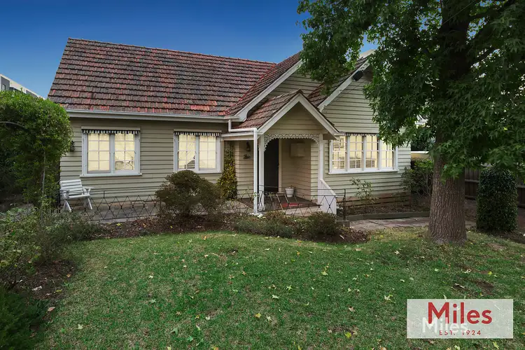 5 Leon Avenue, Rosanna VIC 3084