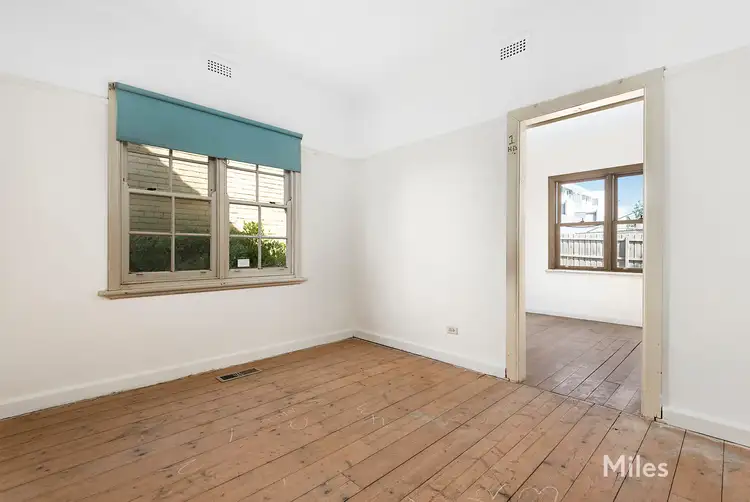 Fourth view of Homely house listing, 5 Leon Avenue, Rosanna VIC 3084
