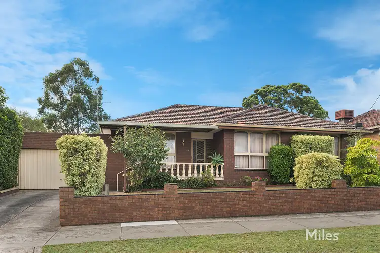18 Southern Road, Heidelberg Heights VIC 3081