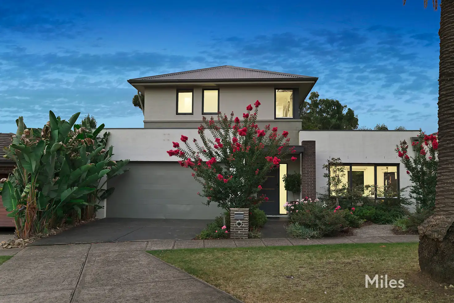 Main view of Homely house listing, 152 Ernest Jones Drive, Macleod VIC 3085