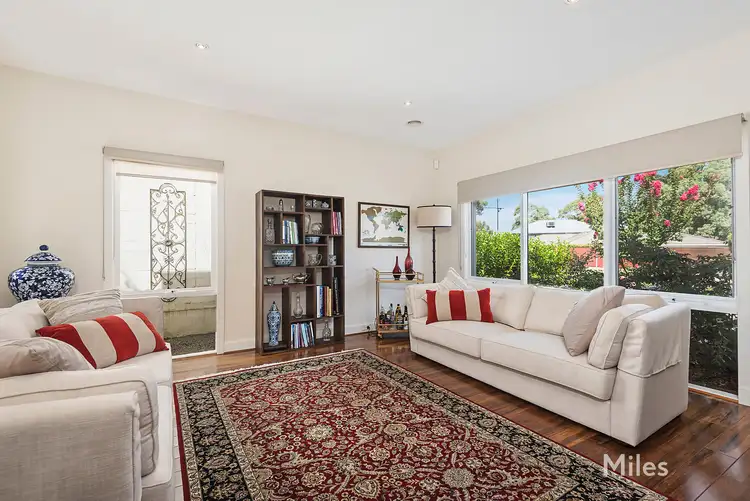 Fourth view of Homely house listing, 152 Ernest Jones Drive, Macleod VIC 3085