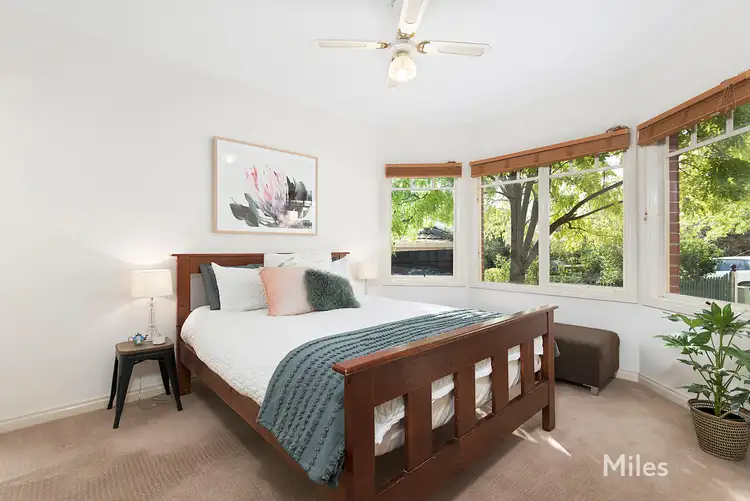 Fifth view of Homely house listing, 3 Tranquil Winter Court, Viewbank VIC 3084