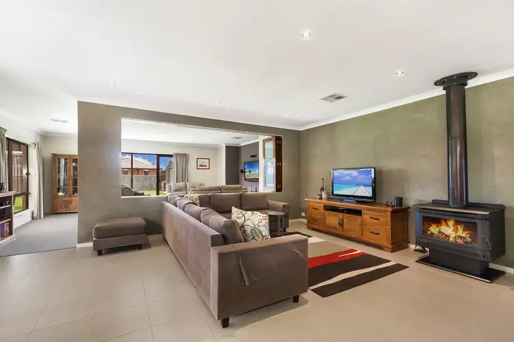 Fifth view of Homely house listing, 7 Abelia Court, Wallan VIC 3756