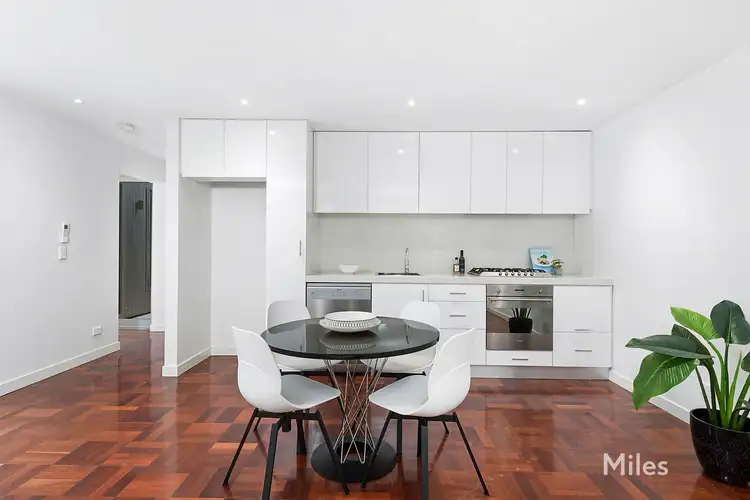 Second view of Homely apartment listing, 4/18A Ivanhoe Parade, Ivanhoe VIC 3079