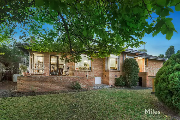Second view of Homely house listing, 2 Macleod Parade, Macleod VIC 3085