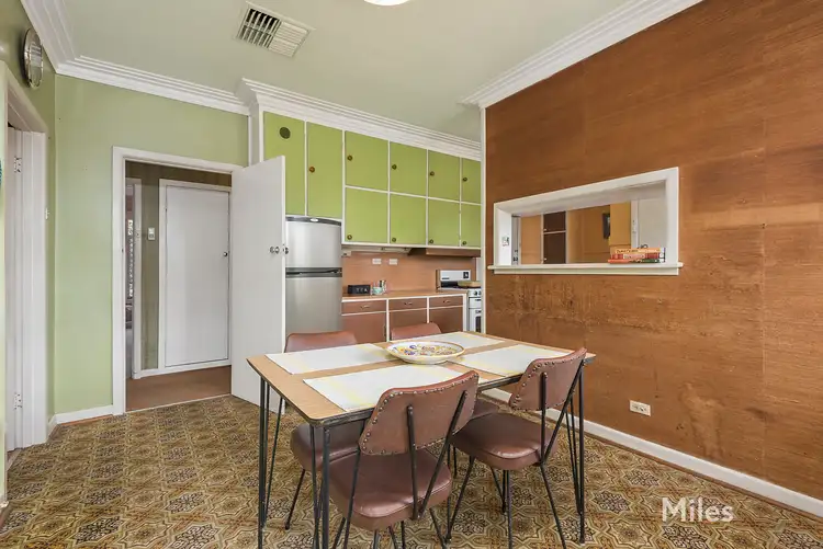 Sixth view of Homely house listing, 2 Macleod Parade, Macleod VIC 3085