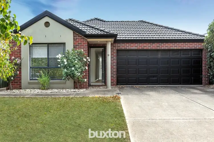 13 Parbury Avenue, Lake Gardens VIC 3355