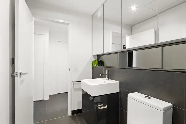 Fifth view of Homely apartment listing, 107/284 Highett Road, Highett VIC 3190