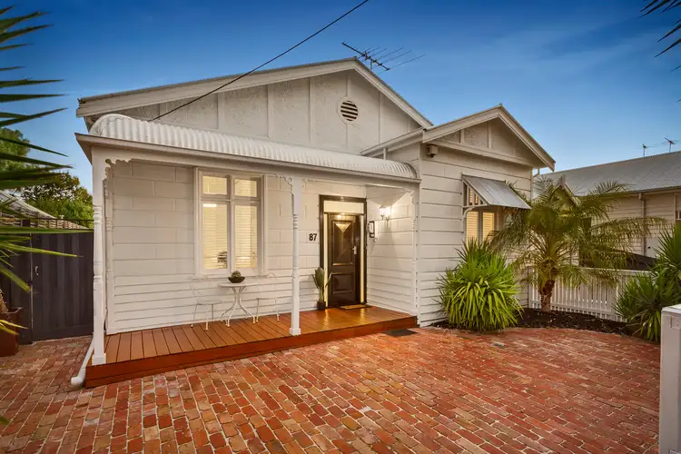 87 Mason Street, Newport VIC 3015