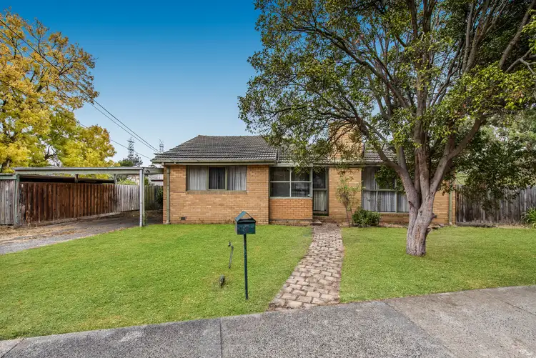 Second view of Homely house listing, 4 Wallabah Street, Mount Waverley VIC 3149