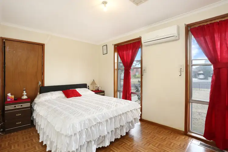 Sixth view of Homely house listing, 31 Tatura Crescent, Broadmeadows VIC 3047