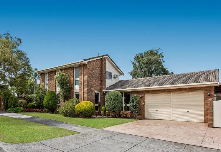 52 Atheldene Drive, Glen Waverley VIC 3150