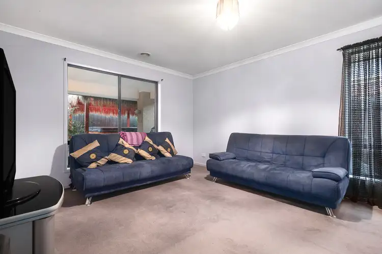 Fifth view of Homely house listing, 10 Breakwater Drive, Doreen VIC 3754