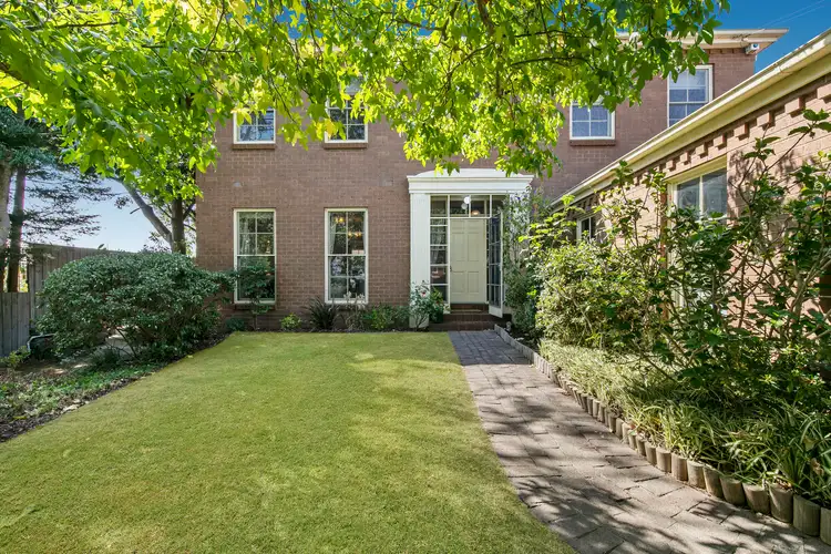 2 Kimberley Court, Mount Waverley VIC 3149