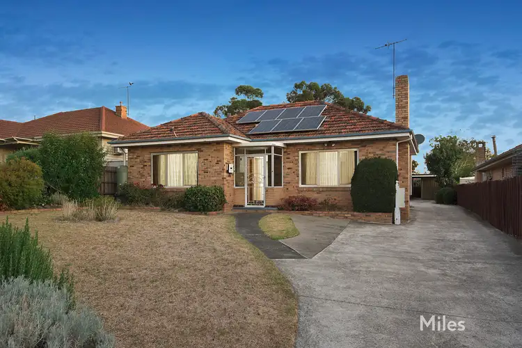 9 Mary Avenue, Heidelberg Heights VIC 3081