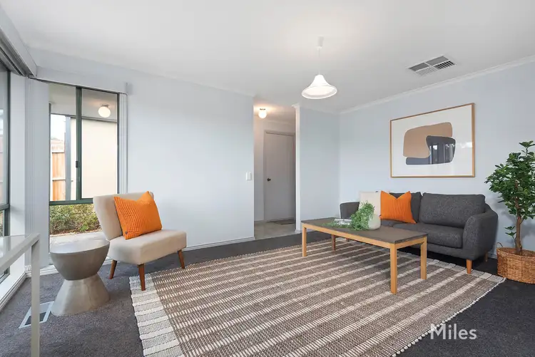 Third view of Homely unit listing, 15 Sherlowe Crescent, Viewbank VIC 3084