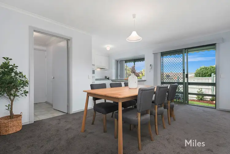 Fourth view of Homely unit listing, 15 Sherlowe Crescent, Viewbank VIC 3084